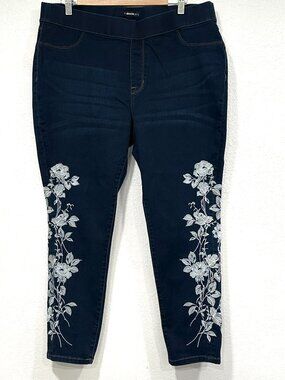 Love Denim 24/7 Jeans Pull On Indigo Floral Embroidered W37xL26.5 Plus Size 20W